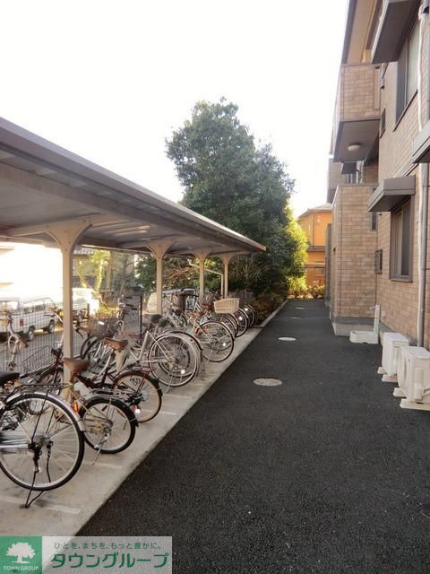 その他共有部分　屋根付き駐輪場