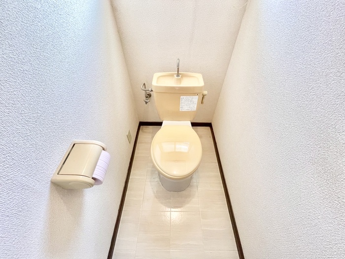 トイレ　※同タイプ他号室の写真です
