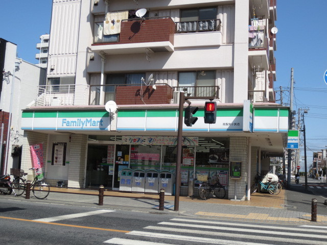 コンビニ　ファミリーマート　高梨米が浜店（コンビニ）まで88m