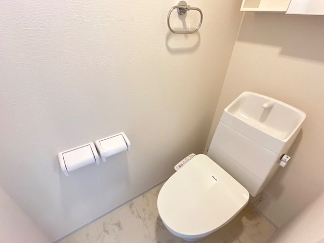 トイレ　ウォシュレット