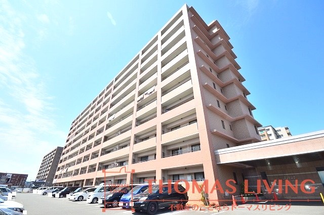 建物外観　粕屋町でのお部屋探しは、トーマスリビング粕屋店へご相談下さい