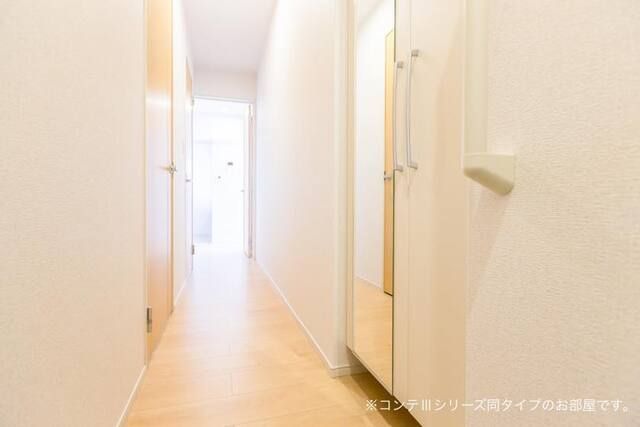 ヒカルサ東川口サウスの玄関写真