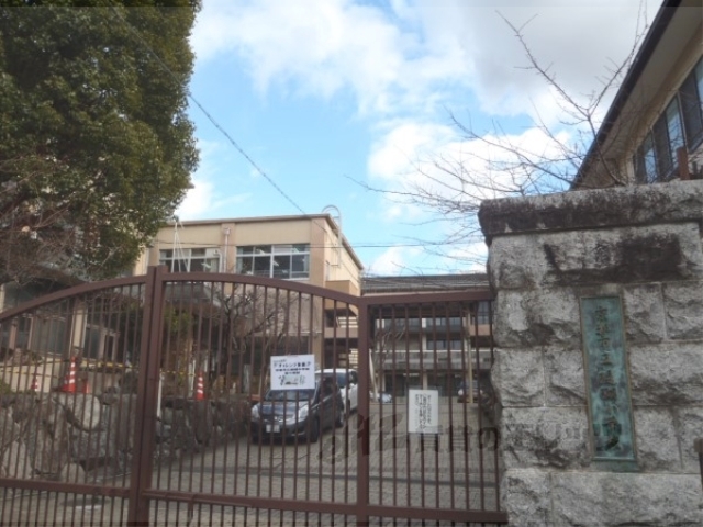 小学校　醍醐小学校（小学校）まで600m