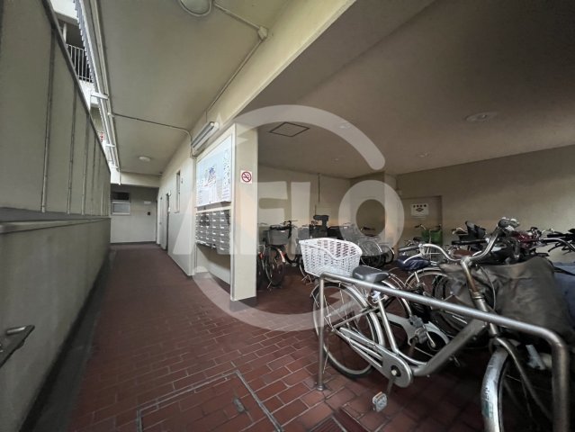エントランス　シャトールポート　エントランス