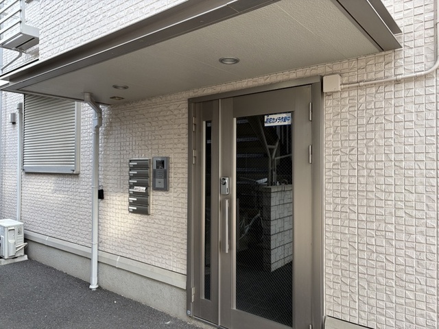 エントランス　エントランス