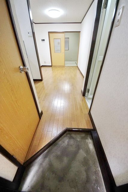 玄関　他号室　参照