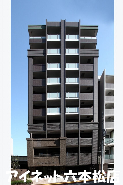 建物外観　人気の都市ガス仕様1LDK物件です。
