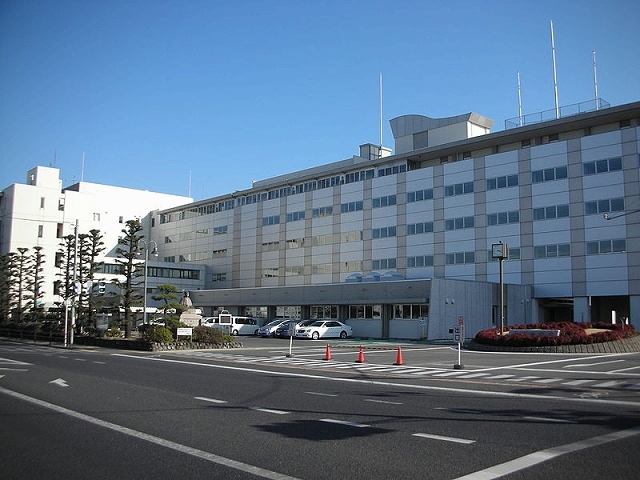 役所　伊勢崎市役所（役所）まで400m