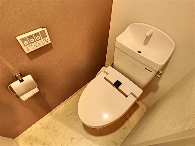 トイレ