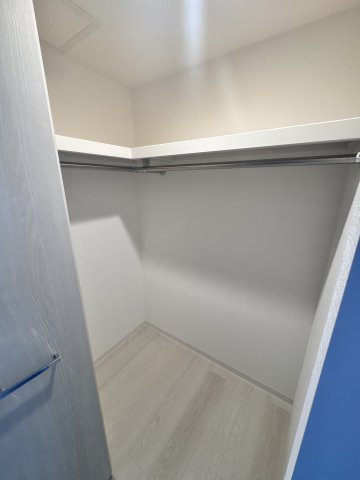 収納　ウォークインクローゼット