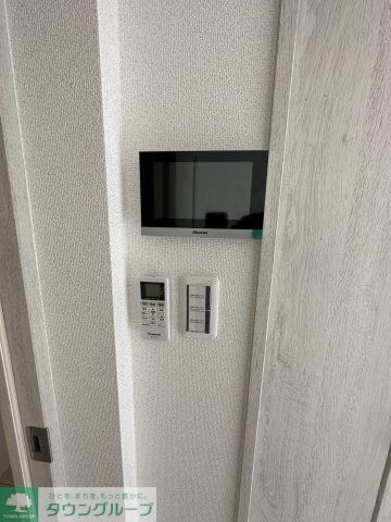 セキュリティ　TVモニターホン＆オートロック付きでセキュリティーもバッチ…