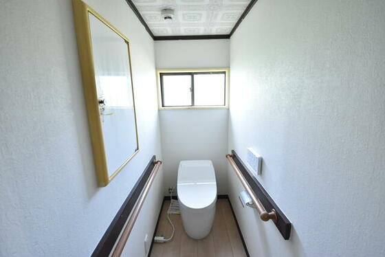 ＪＲ東金線 東金駅 徒歩118分 2階建 築41年のトイレ写真