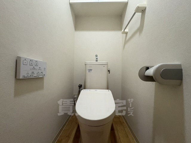 ＪＲ山陽本線 西明石駅 徒歩4分 15階建 築28年のトイレ写真