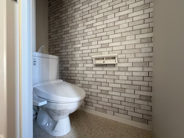 トイレ　シンプルで使いやすいトイレです