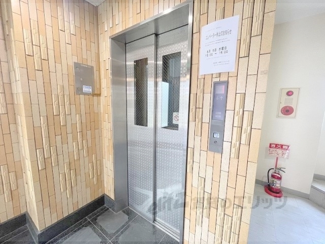 その他　エレベーター