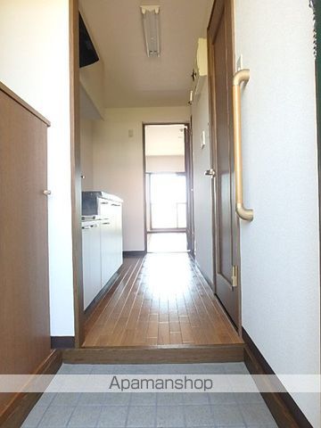 PROCEEDIIIの玄関写真