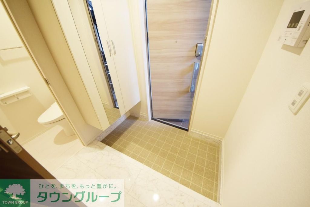 玄関　★他号室の参考画像です★