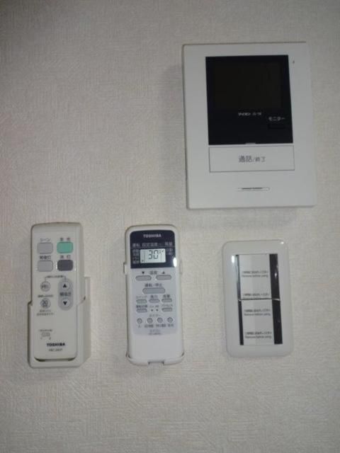 セキュリティ　訪問者が一目で分かるＴＶモニタ付インターホンです！