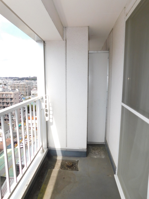 バルコニー　同タイプの違うお部屋のお写真です