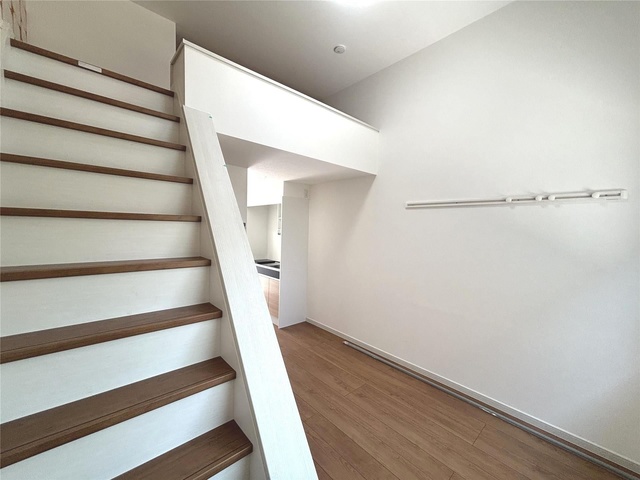 クラージュ橋本の居間写真