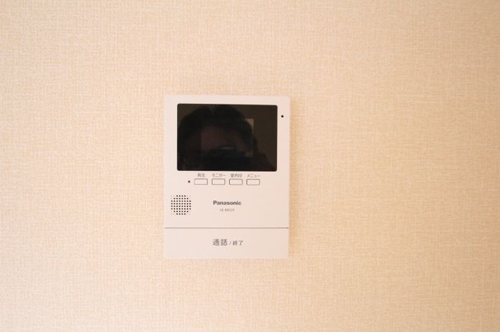 セキュリティ　モニター付きインターホンです