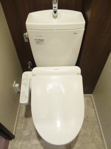 レーベン宇都宮元今泉GRANXEのトイレ写真