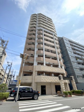 地下鉄千日前線 桜川駅 徒歩6分 15階建 築19年の外観写真