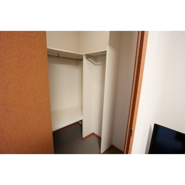 収納　ウォークインクローゼット