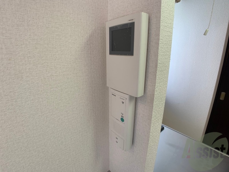 セキュリティ　インターホンで来客確認ができます。安心ですね。