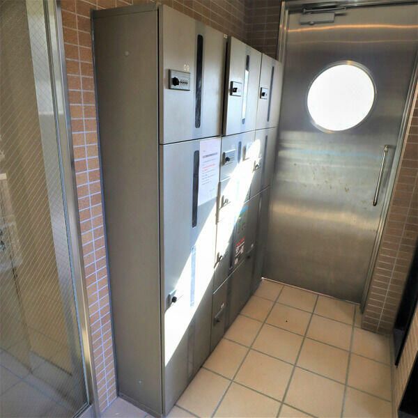 東武東上線 志木駅 徒歩5分 3階建 築21年の外観写真