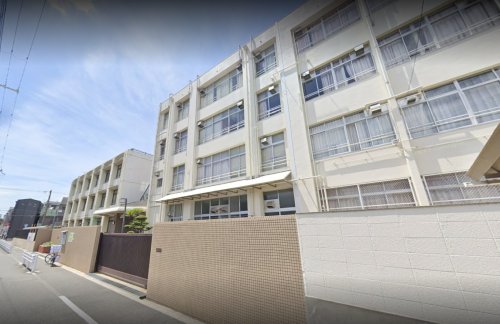 中学校　大阪市立大宮中学校（中学校）まで185m