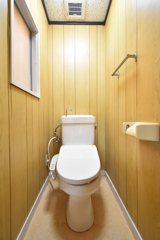 ツルマルハイツのトイレ写真
