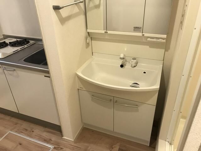 バス・シャワールーム　■温水洗浄便座