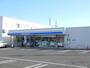 コンビニ　ローソン　青森富田店（コンビニ）まで240m