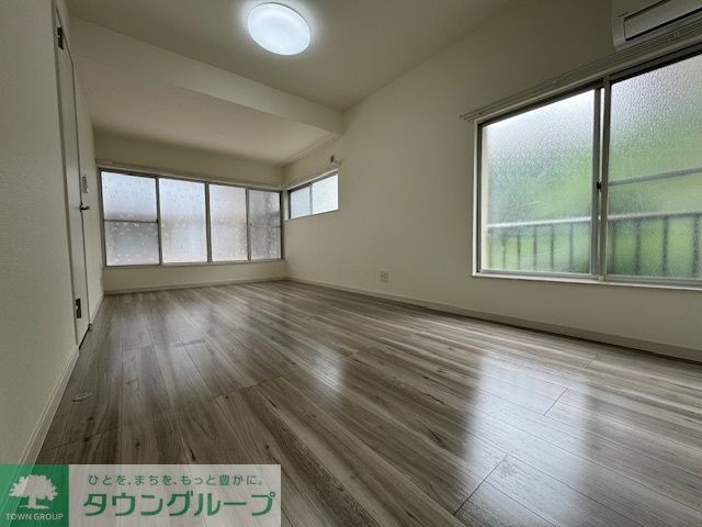 バルコニー　2階トイレ脇洋室