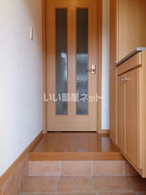 メゾン山田Bの玄関写真