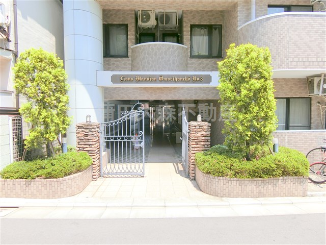 エントランス　オートロックあり