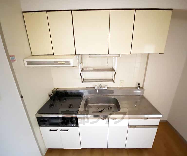 キッチン　コンロ付きのキッチンです