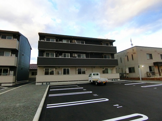 セジュール御所野の外観写真