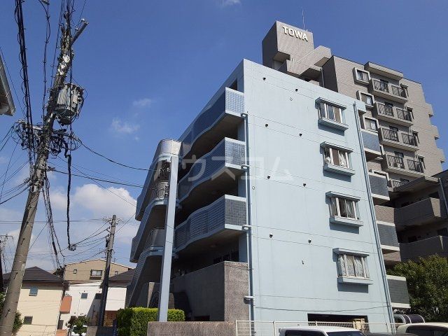 名古屋市天白区中平のマンションの建物外観