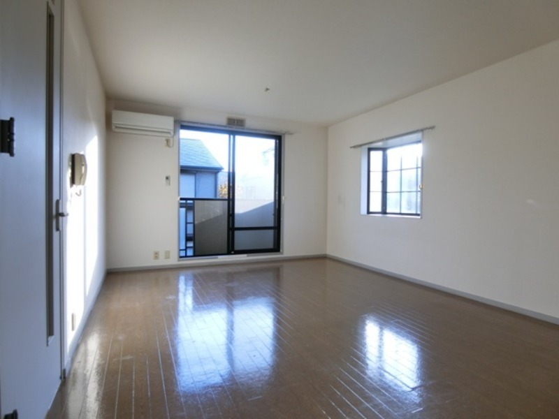 居室・リビング　図面と現状に相違がある場合には現状を優先