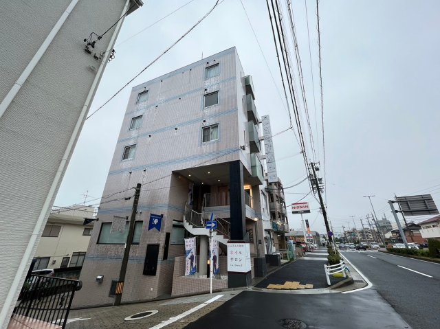 名古屋市昭和区花見通のアパートの建物外観
