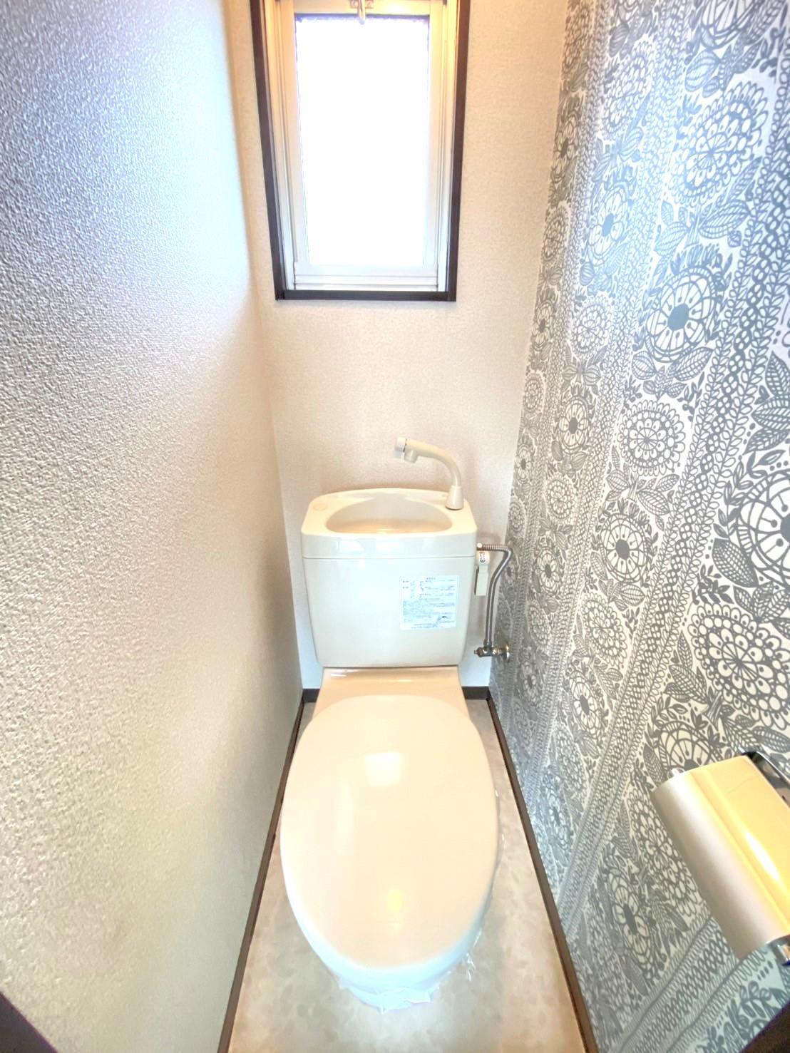 洗面設備　トイレ