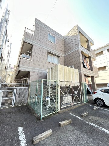茨木市別院町のマンションの建物外観