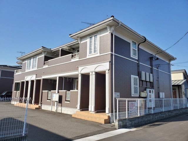 【柴田郡大河原町字広瀬町のアパートの建物外観】