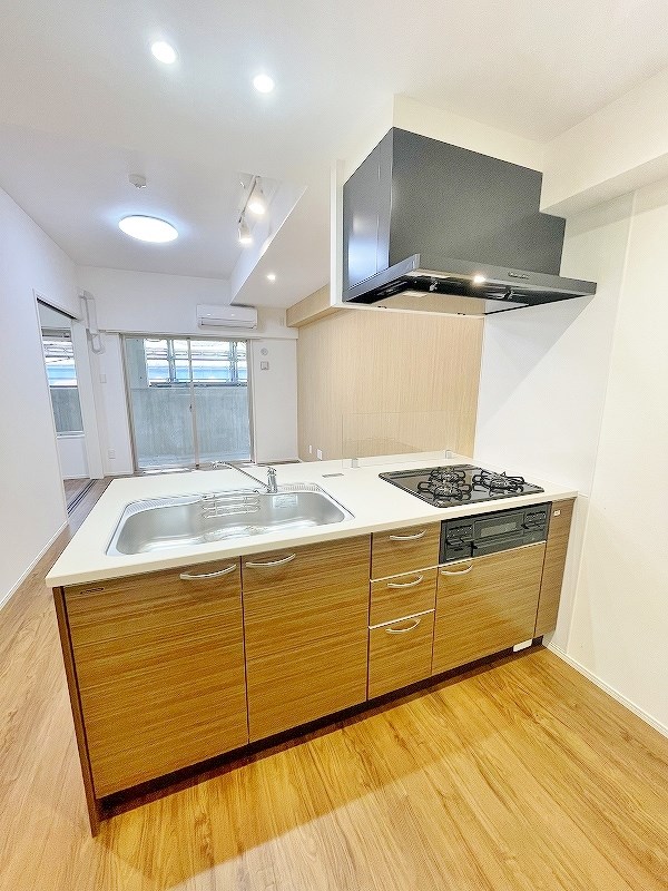 キッチン　★システムキッチングリル付き/3口コンロ★