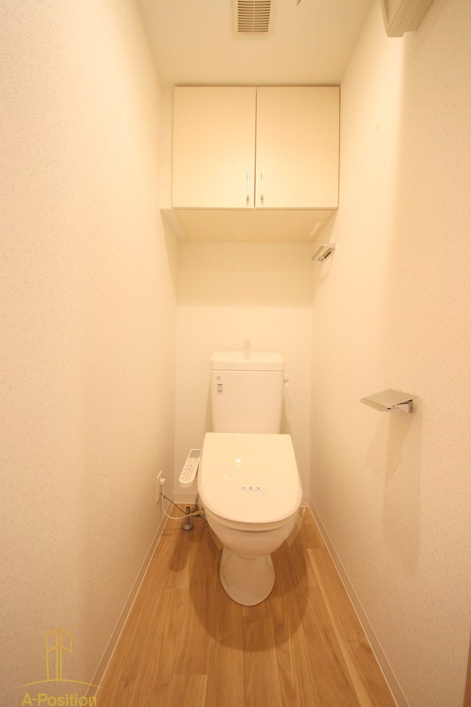 トイレ　FRONT FIELD Tennoji