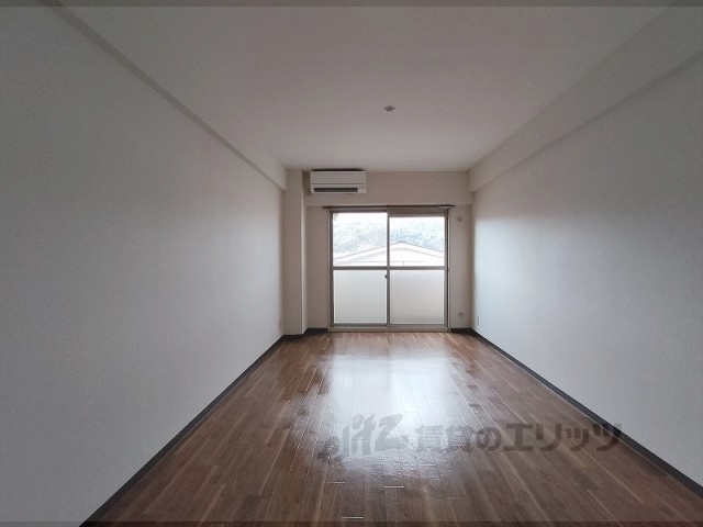 居室・リビング　居室