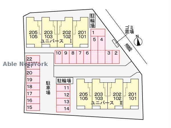 【ユニバースIIの駐車場】