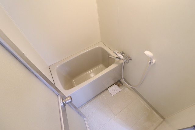 バス・シャワールーム　お風呂